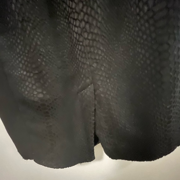 Anne Klein Black Cocktail Dress with Snakeskin Trim - Picture 7 of 12